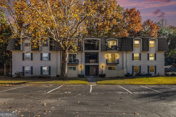 725 Dalrymple Road, Atlanta