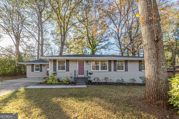 1395 Dennis Drive, Decatur