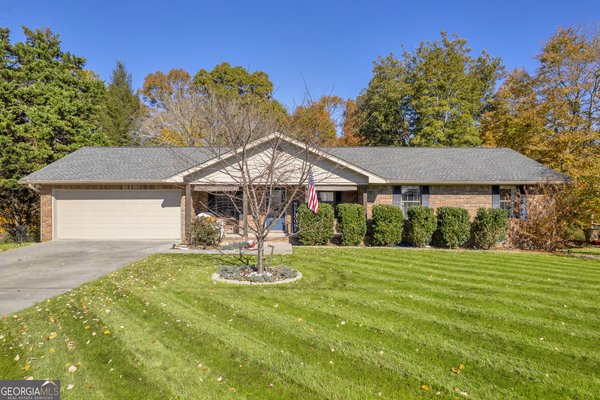 192 Carly Drive, Dalton