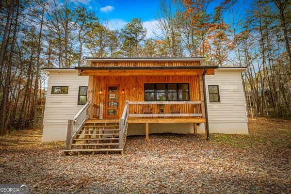 649 Lees Ride, Mccaysville