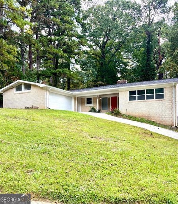 2924 HANDY Drive, Atlanta