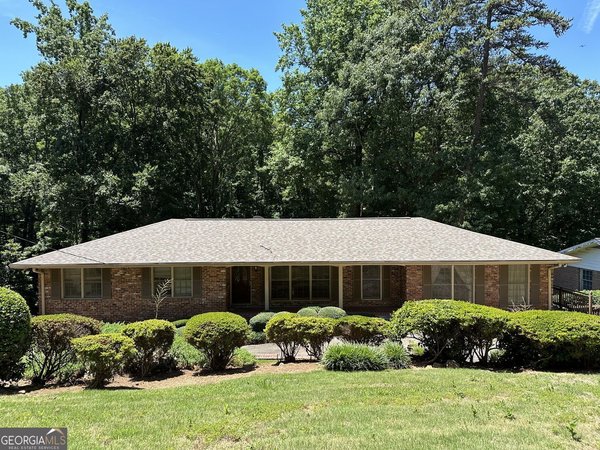2258 Greencrest Drive, Atlanta