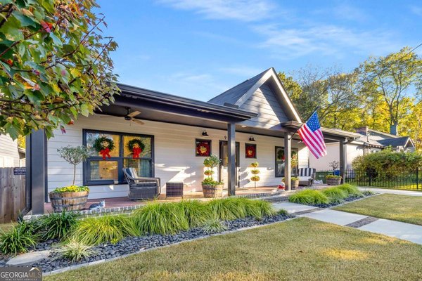 962 Ashby Circle, Atlanta