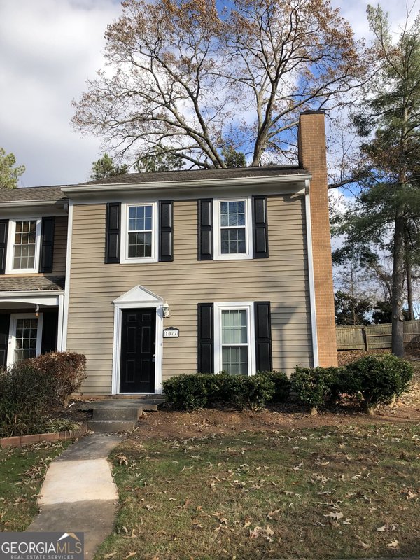 1077 New Haven Drive, Marietta