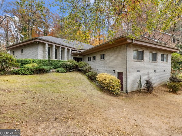 2153 Starfire Drive, Atlanta
