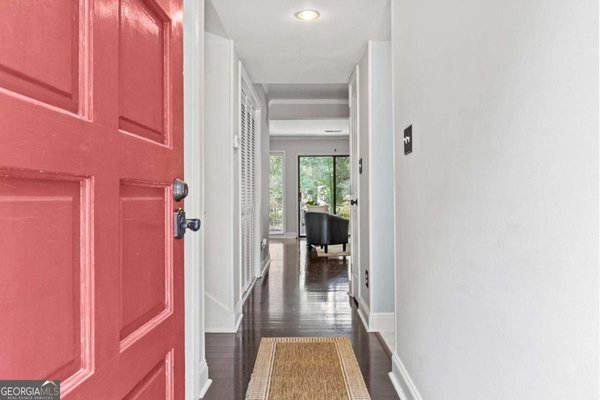 1260 Druid Knoll Drive, Brookhaven