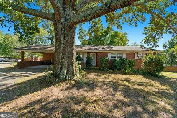 3060 Sandy Plains Road, Marietta