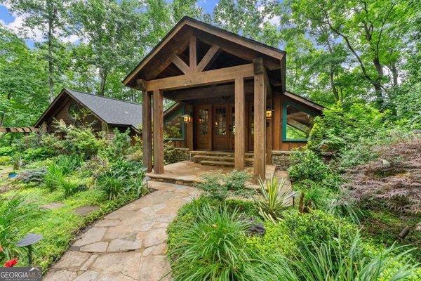 6615 Happy Hollow Trail, Gainesville