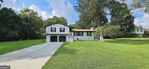 2611 Kings Circle, Lawrenceville