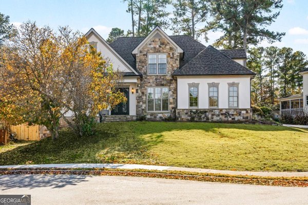 4825 Winding Rose Drive, Suwanee