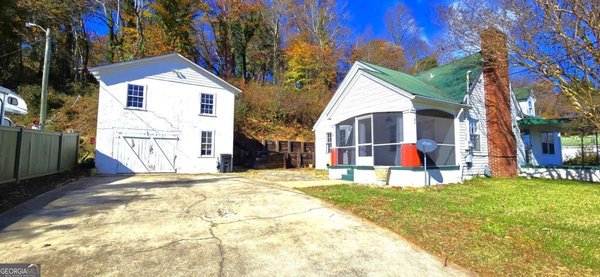 84 Logan Street, Ellijay