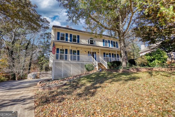 1702 Windsor Chase Court, Lawrenceville