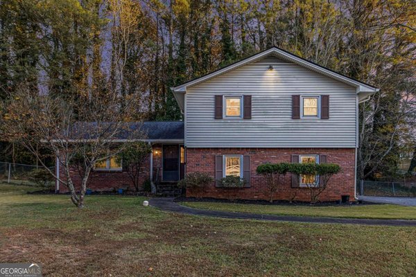 3826 Green Bay Drive, Lawrenceville