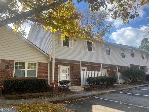 5950 Wintergreen Road, Norcross