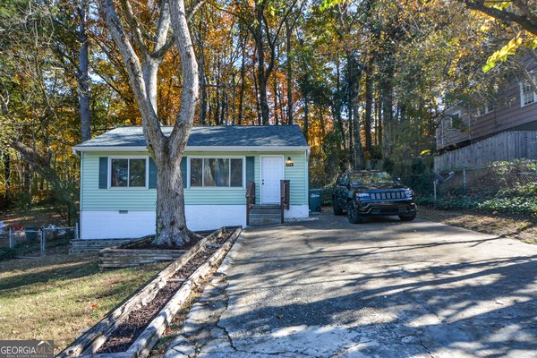 554 Alpine Way, Marietta