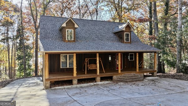 2830 Holcomb Drive, Martin