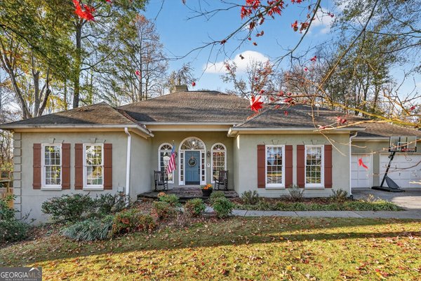1510 Shade Tree Way, Alpharetta
