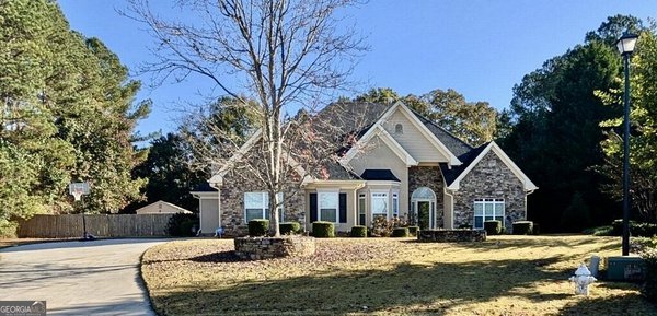 2704 Forest Park Court, Conyers