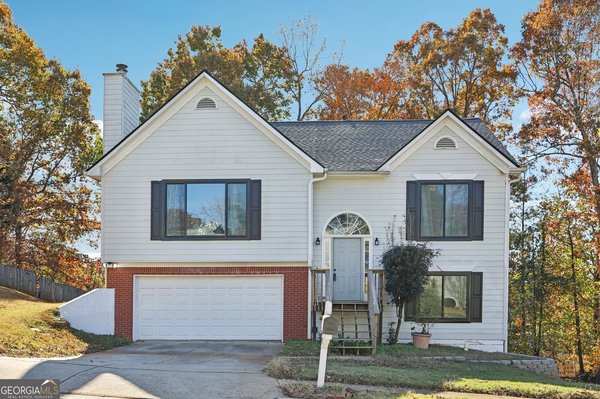 941 Garden Oak Court, Lawrenceville