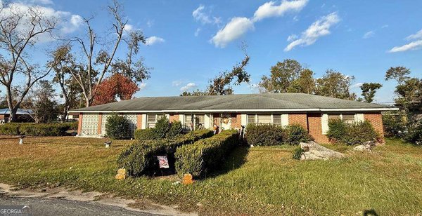 10 First Avenue, Hazlehurst