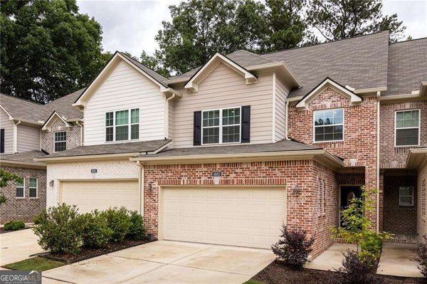 1603 Glen Ivy, Marietta