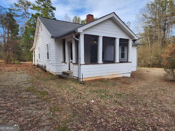 6745 Camp Valley Road, Riverdale