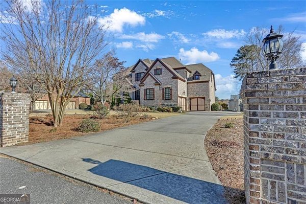 1385 HARRIS Road, Lawrenceville