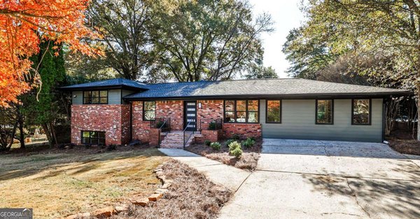 3029 CHARLBURY Place, Avondale Estates