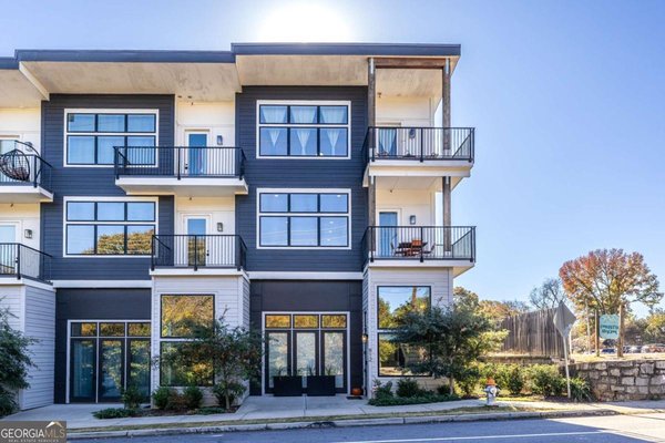 812 College Avenue, Decatur