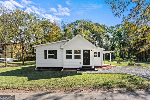 215 Hunter Street, Union Point