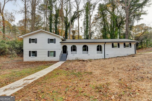 5169 Oxbow Road, Stone Mountain