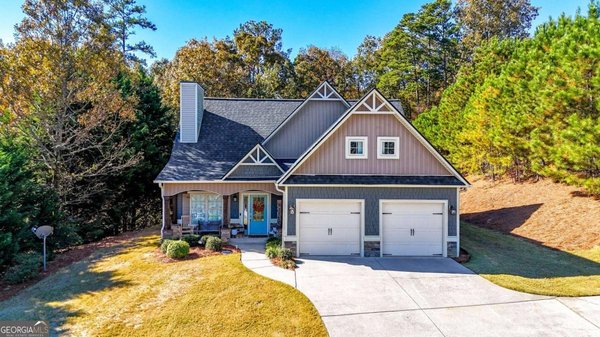 160 Levi Street, Calhoun