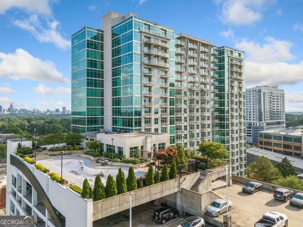 250 Pharr Road, Atlanta