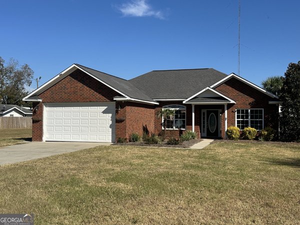 1212 Barnard Street, Glennville