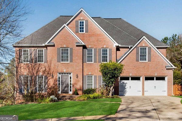 161 Brook Lane, Roswell