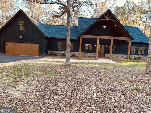 5962 Ga. Hwy. 109, Molena