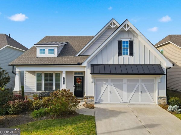 707 Evergreen Lane, Canton