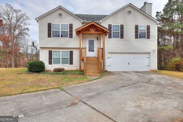 908 Fawnfield Drive, Monroe