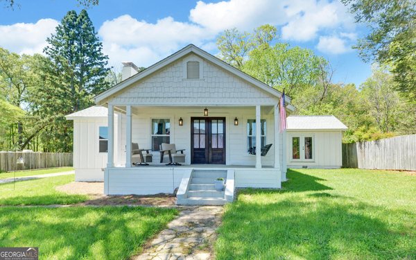 1867 GA-197, Clarkesville