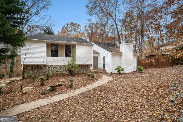 6701 Live Oak Lane, Douglasville