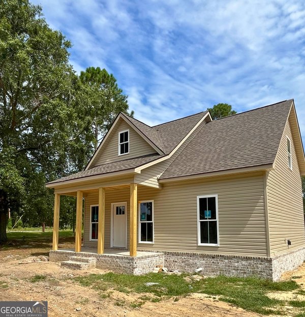 124 Woods Avenue, Portal