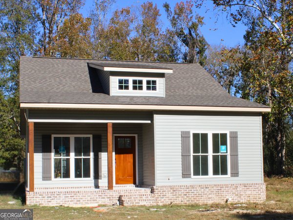 126 Woods Avenue, Portal