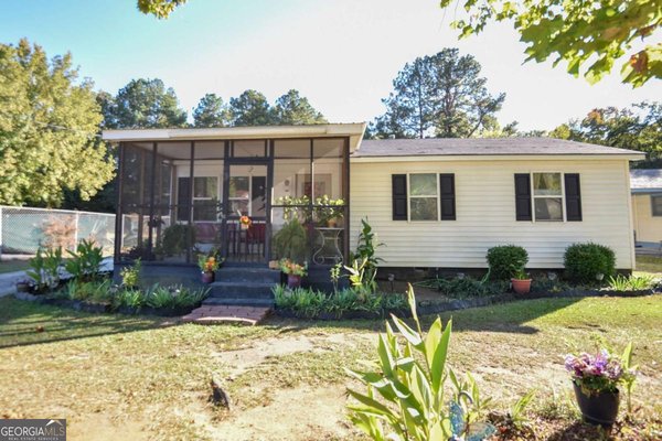 516 Sunhill Road, Sandersville