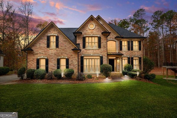 338 Grand Avenue, Suwanee