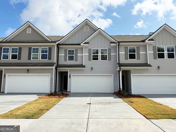 1041 Merritt Drive, Villa Rica