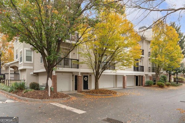 4248 River Green Drive, Atlanta