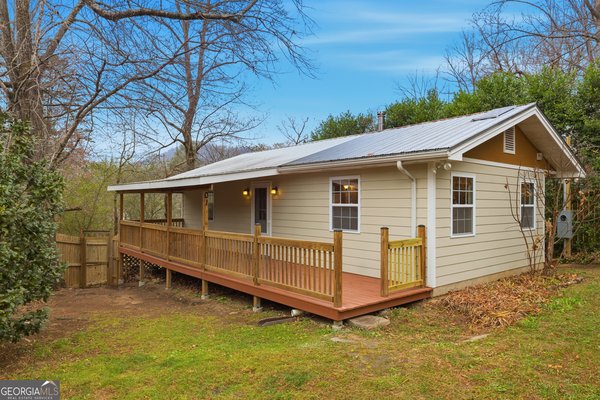 1 Electric Avenue, Clayton