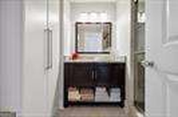 3338 Peachtree Road, Atlanta