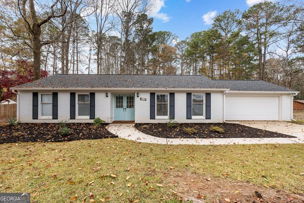 18 Eastwood Drive, Newnan