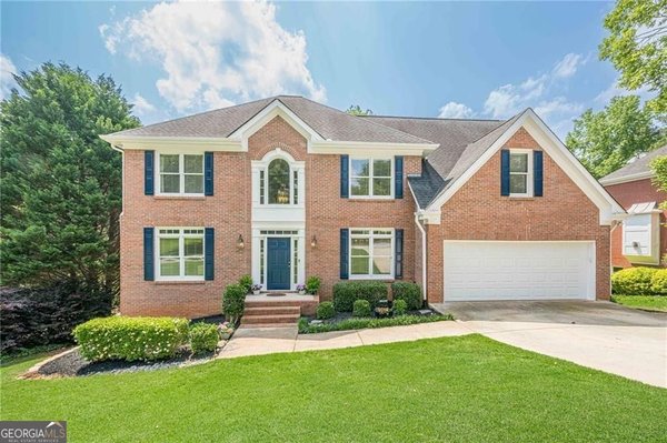 1765 Pinetree Pass Lane, Lilburn